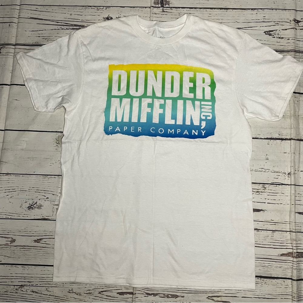 The office graphic t shirt size M